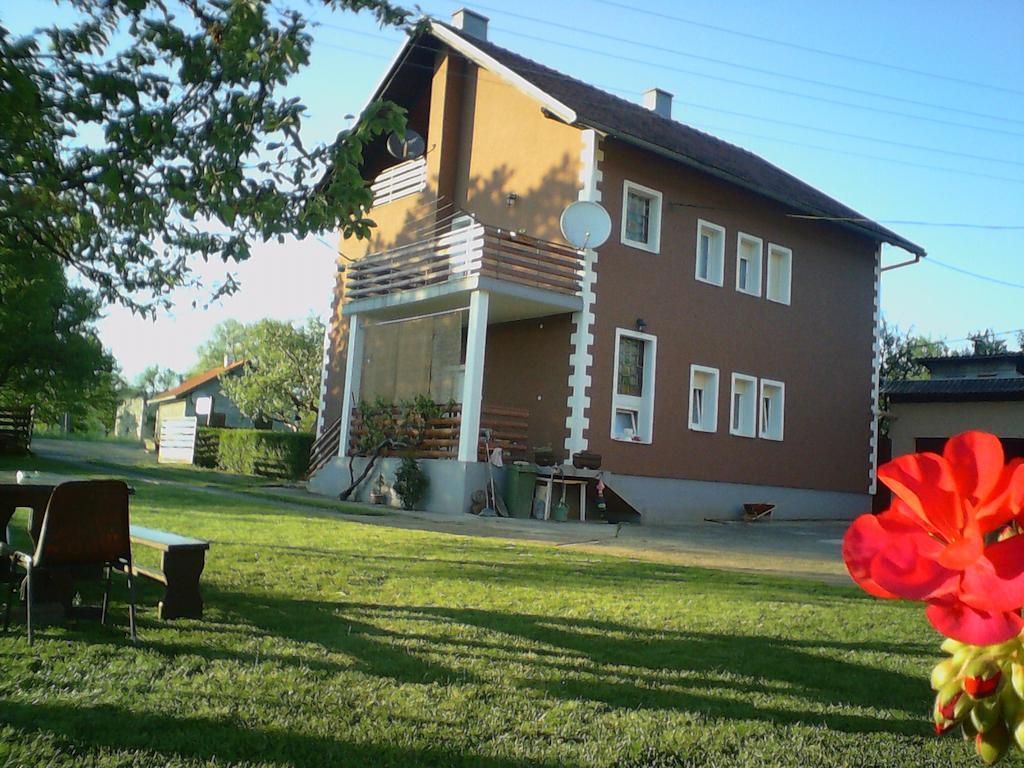 Gacka Rooms Vrhovine Zewnętrze zdjęcie