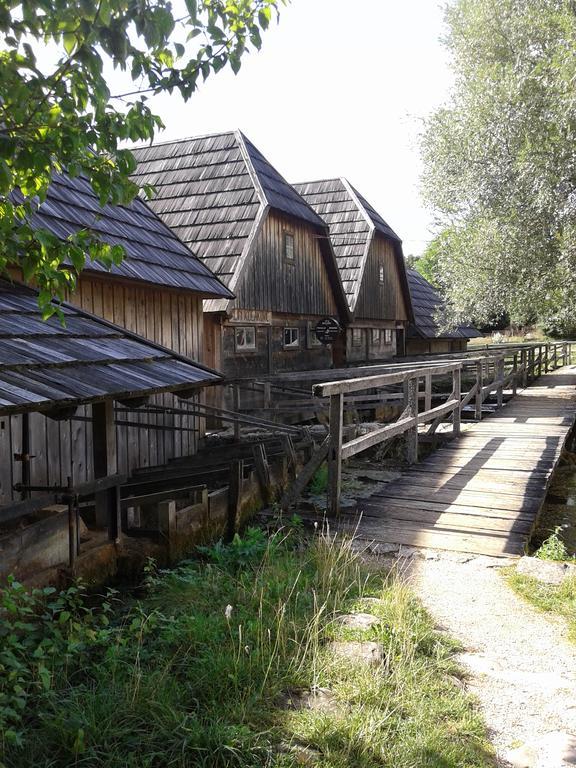 Gacka Rooms Vrhovine Zewnętrze zdjęcie