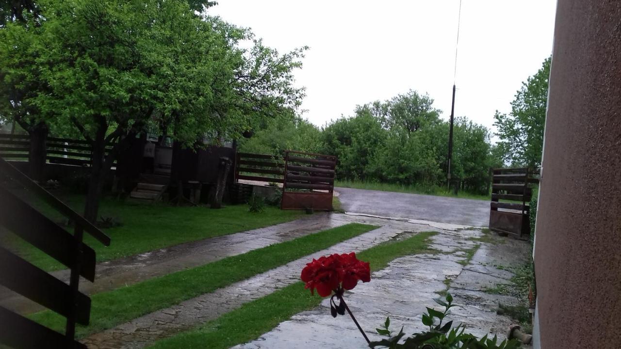 Gacka Rooms Vrhovine Zewnętrze zdjęcie
